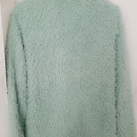 Charlotte Russe Teal Sherpa faux fur jacket - Picture 3 of 3